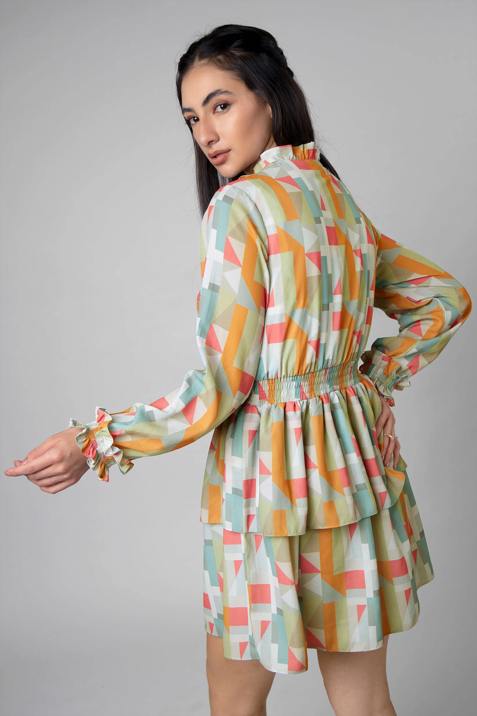 Abstract Ruffle Flounce Sleeve Midi Dress