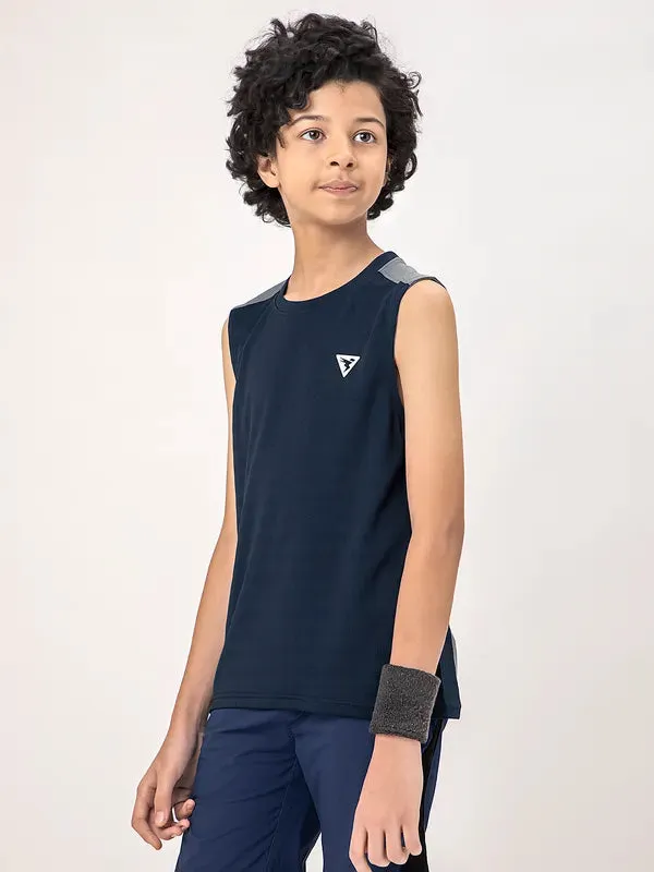 Boys Colorblock Slim Fit Crew Neck T-shirt with TECHNO COOL 