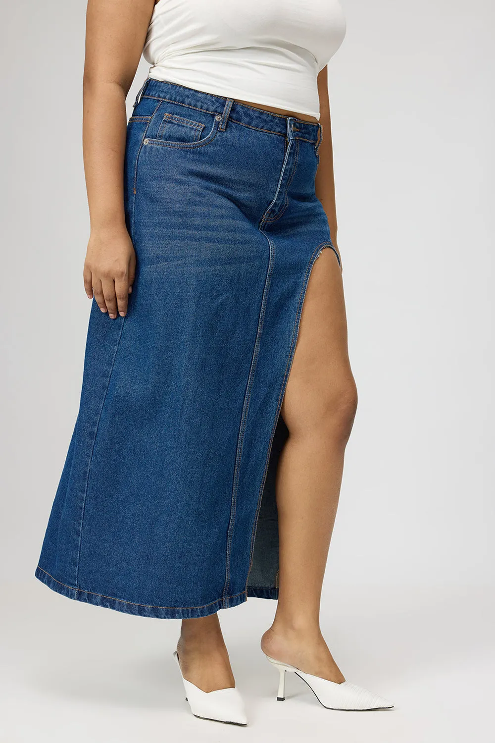 Curve Front Open Slit Blue Midi Skirt