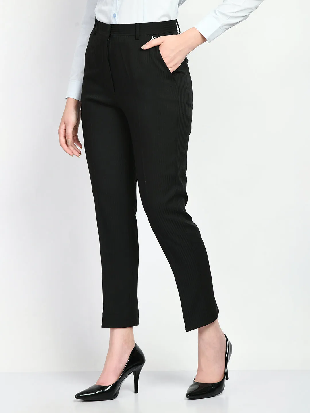 Exude Fire Striped Straight Trousers (Black)