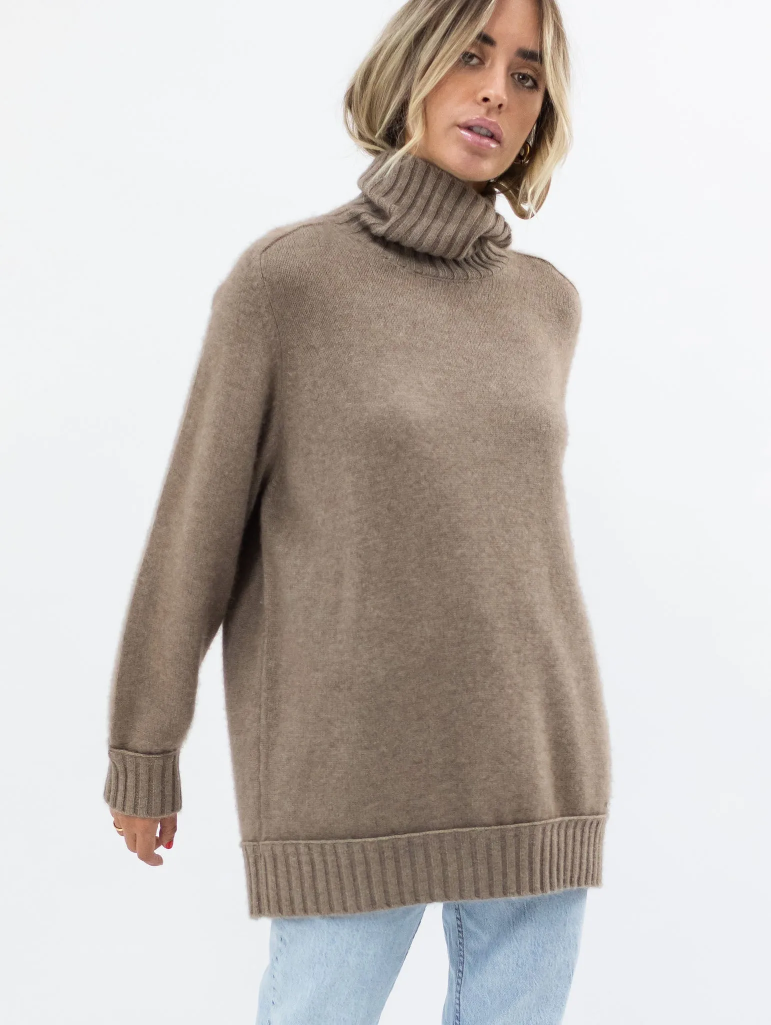 HUSTAI TURTLENECK