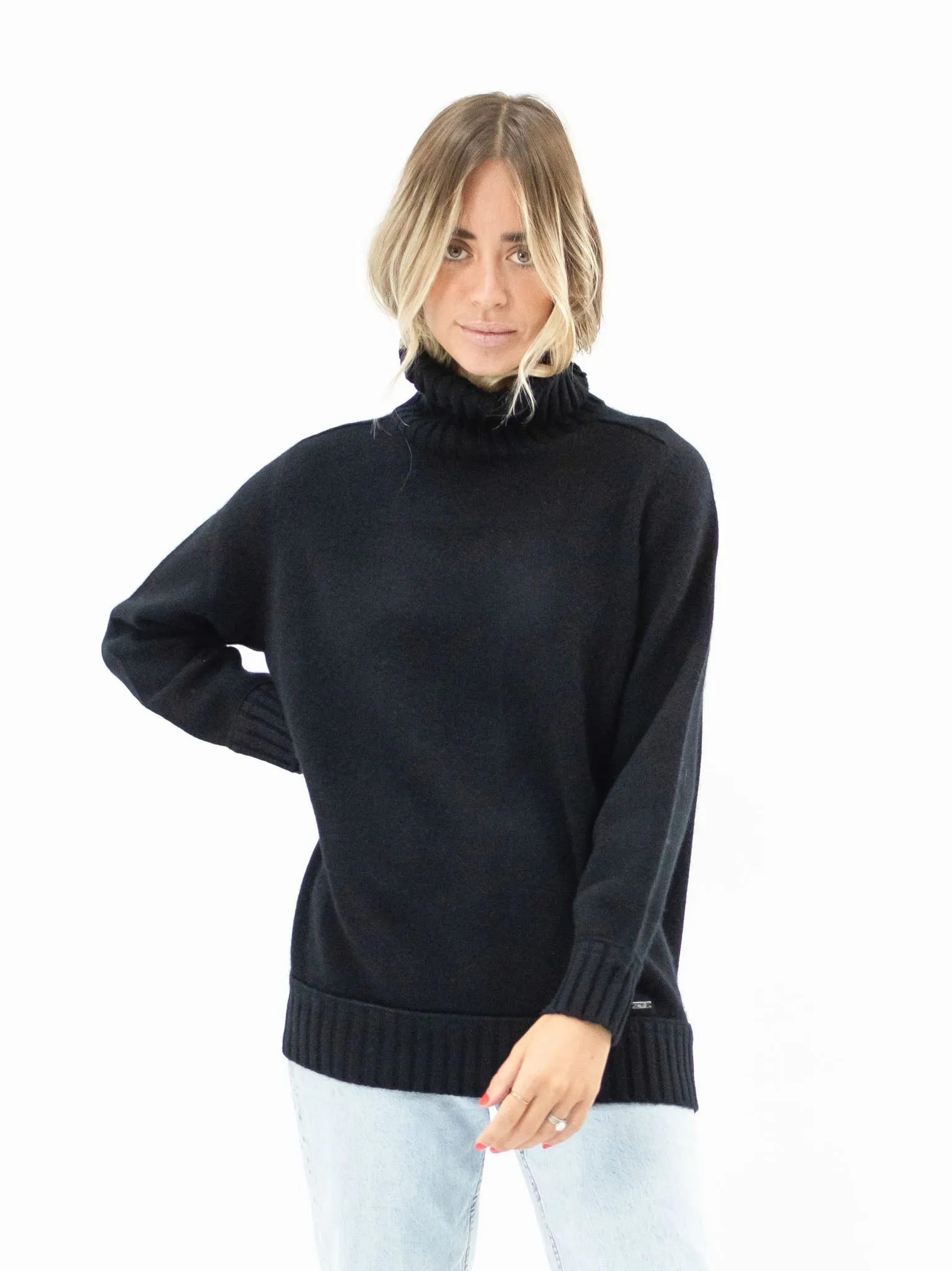 HUSTAI TURTLENECK