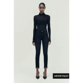 (Minor Fault) Black Skinny Mid Rise Jeans