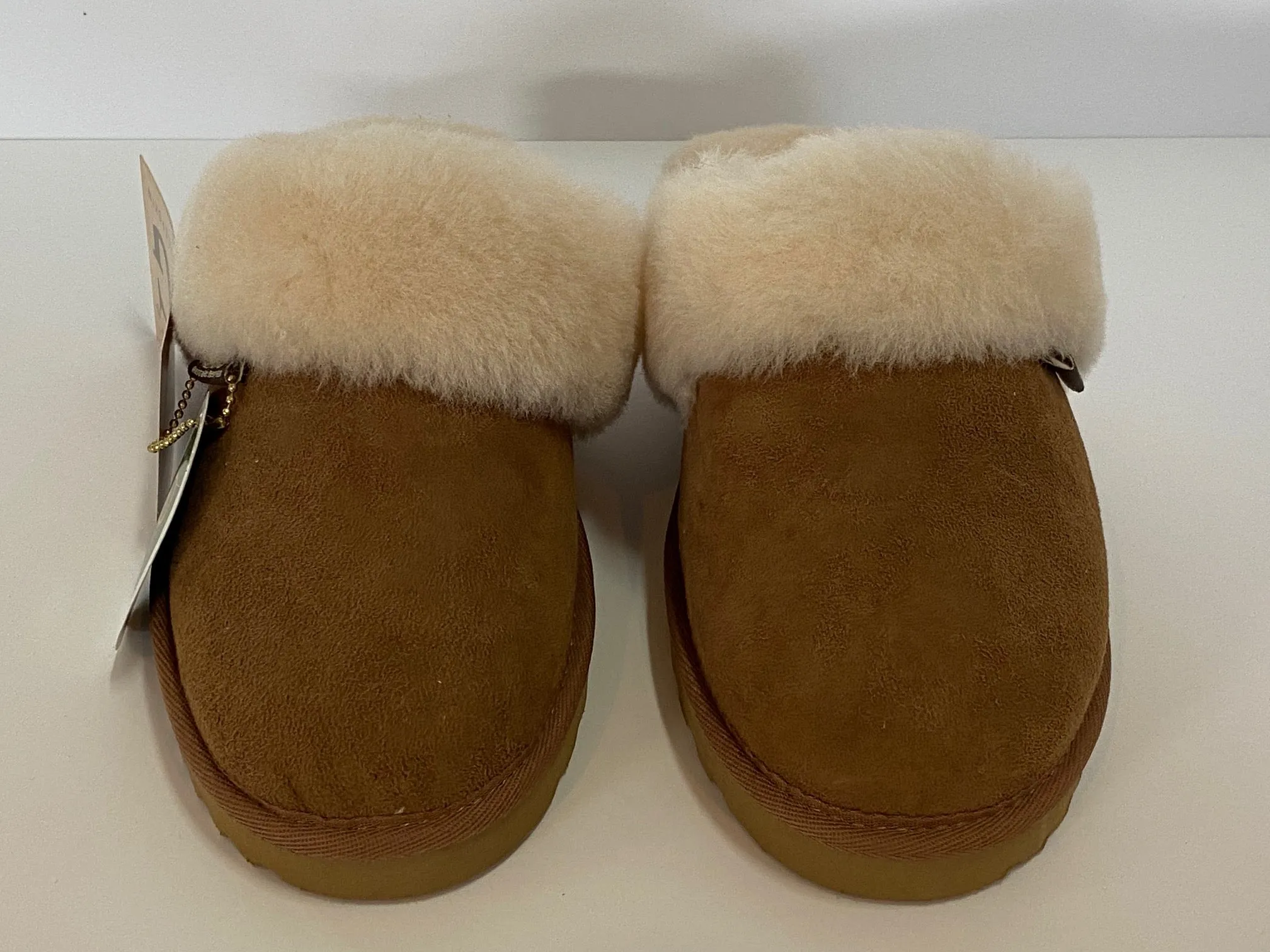 Unisex Ugg Slippers/Scuffs Australian Sheepskin